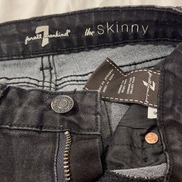 Girls 7 For All Mankind size 8 distressed jeans - Picture 4 of 4